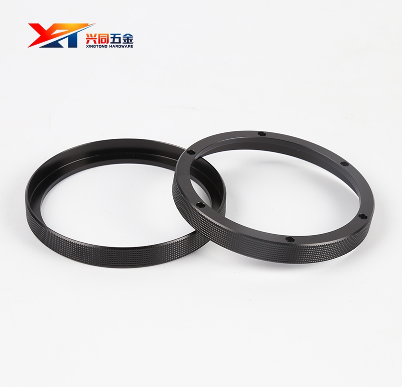 小型數(shù)控車床加工